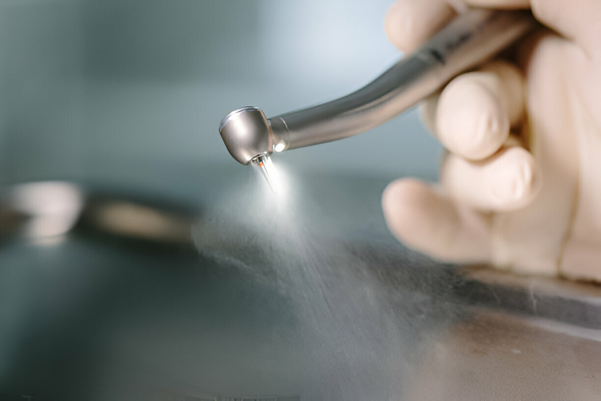 destilačný prístroj na vodu do zubnej ambulancie